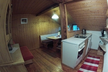 Wohnküche Appartement Hahn